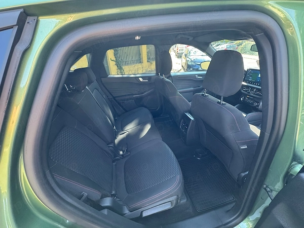 FORD Kuga 2024 — imagine 8