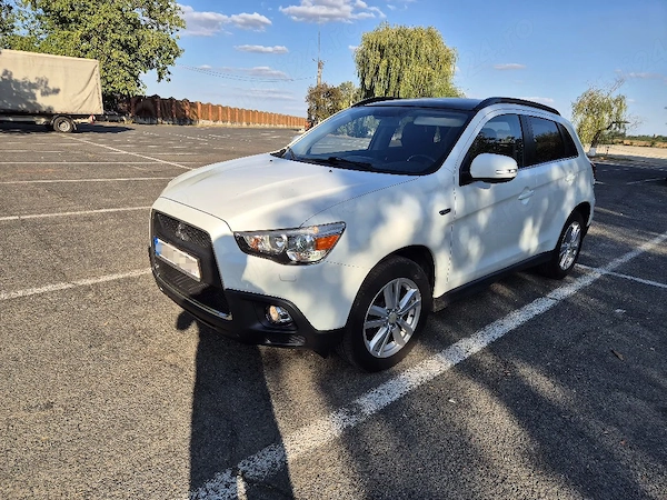 MITSUBISHI ASX 2011 — imagine 3