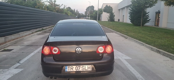 VOLKSWAGEN Passat 2007 — imagine 4