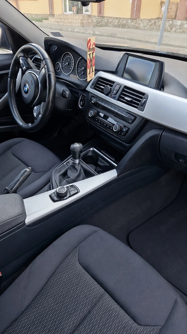 BMW 3 Series 2012 — imagine 4