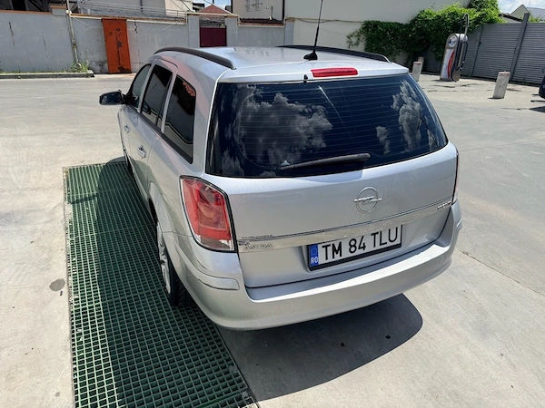 OPEL Astra 2005 — imagine 2