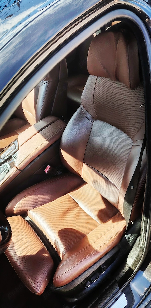 BMW 5 Series 2012 — imagine 9