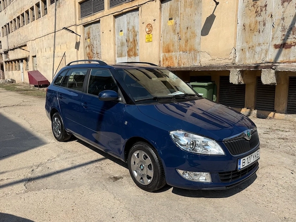 SKODA Fabia 2012 — imagine 2