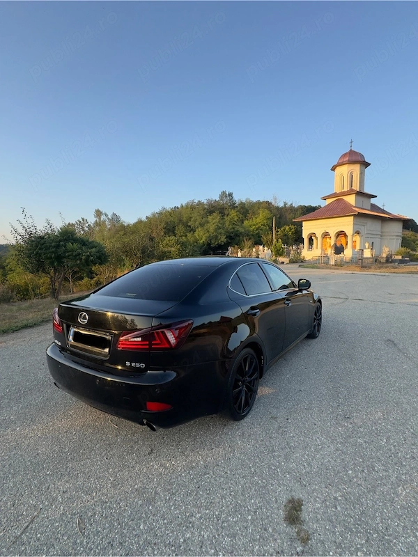 Lexus IS 250 automat