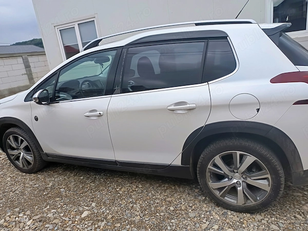 PEUGEOT 2008 2018 — imagine 2