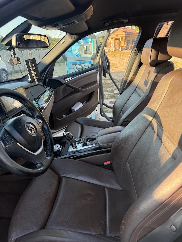 BMW X Series (Generic) 2012 — imagine 8