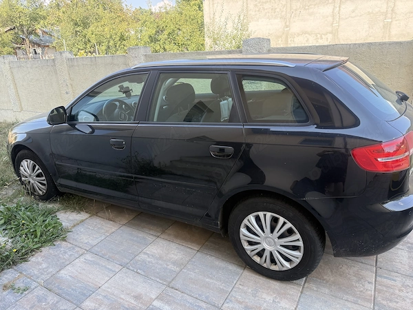 AUDI A3 2011 — imagine 3