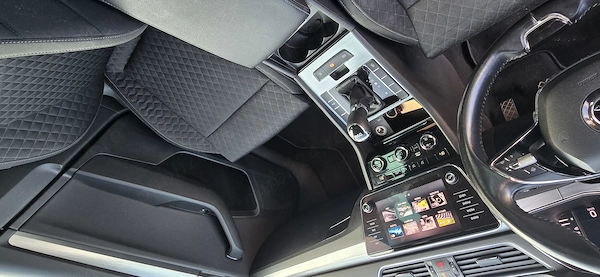 SKODA Superb 2022 — imagine 6