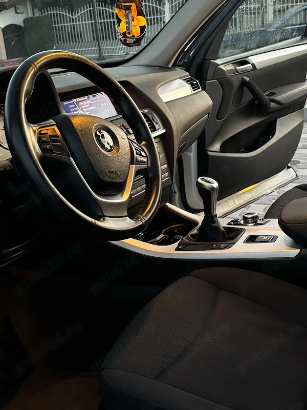 BMW X Series (Generic) 2011 — imagine 8