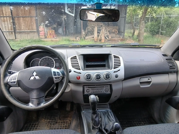 MITSUBISHI L200 2012 — imagine 6