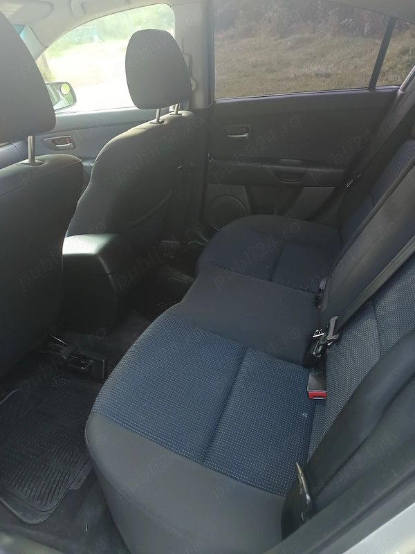 MAZDA 3 2005 — imagine 2