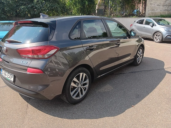 HYUNDAI i30 2019 — imagine 18