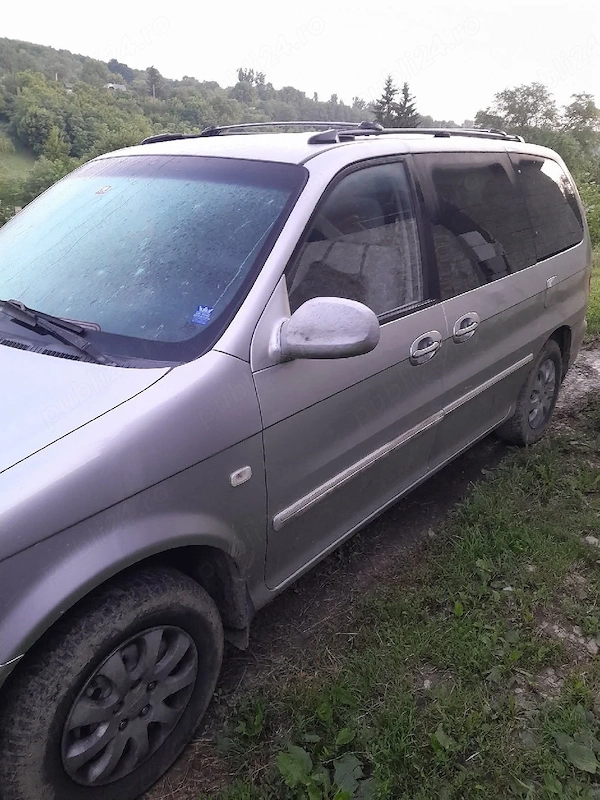 KIA Carnival 2005 — imagine 4