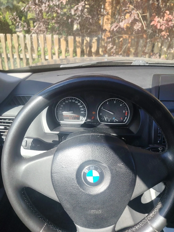 BMW X Series (Generic) 2010 — imagine 5