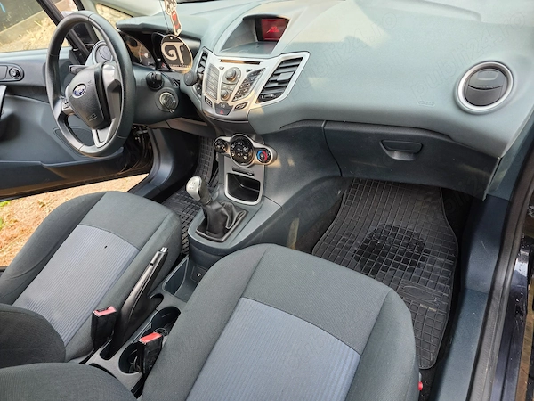 FORD Fiesta 2010 — imagine 8