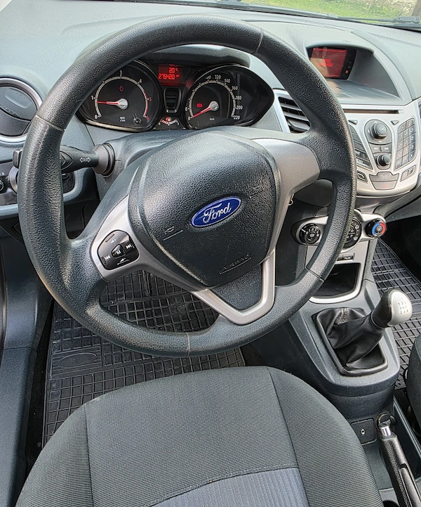 FORD Fiesta 2010 — imagine 7