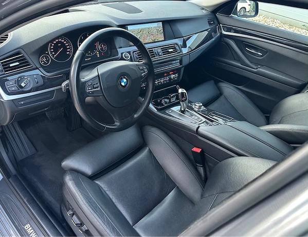 BMW 5 Series 2011 — imagine 6