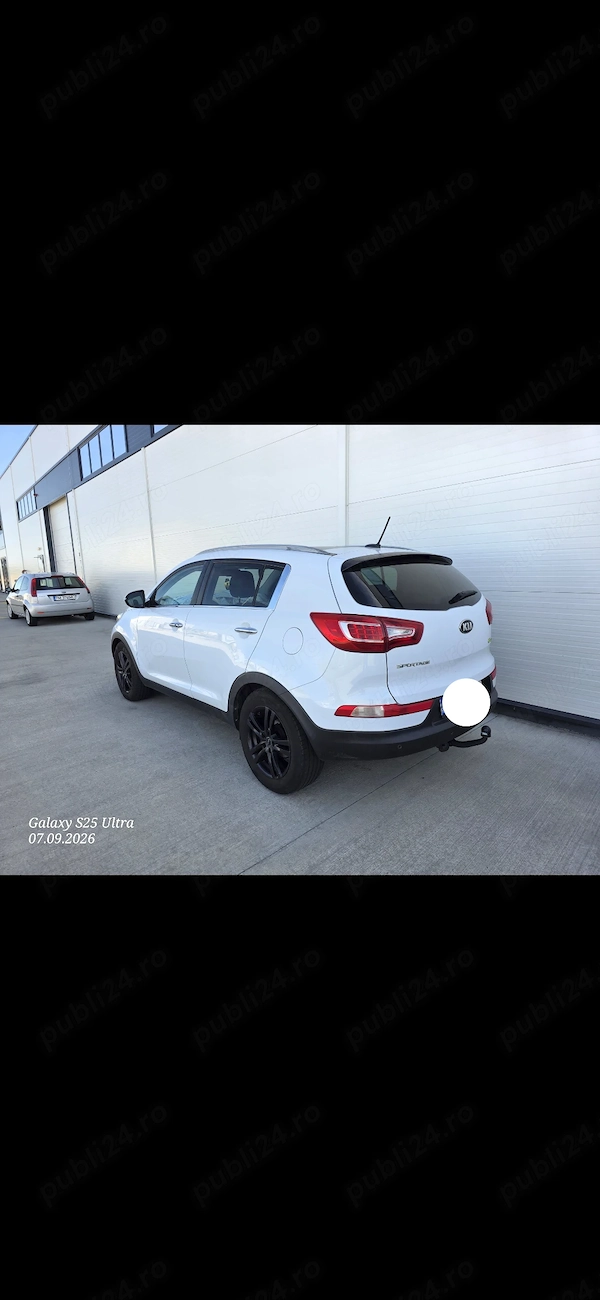 KIA Sportage 2013 — imagine 2