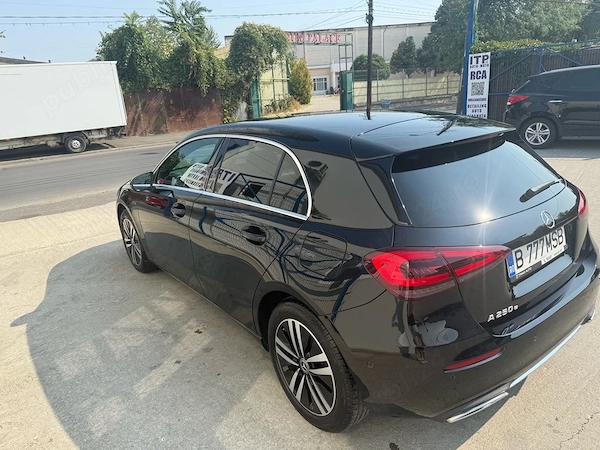 MERCEDES-BENZ A-Class 2021 — imagine 3