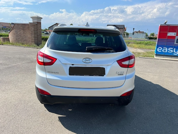 HYUNDAI ix35 2015 — imagine 4