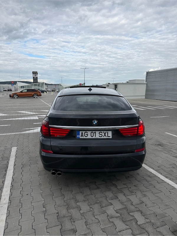 BMW 5 Series 2010 — imagine 4