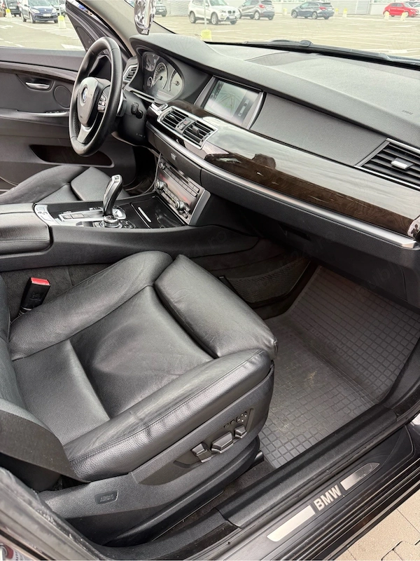 BMW 5 Series 2010 — imagine 8