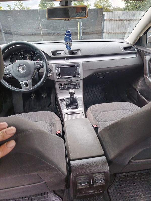 VOLKSWAGEN Passat 2012 — imagine 4