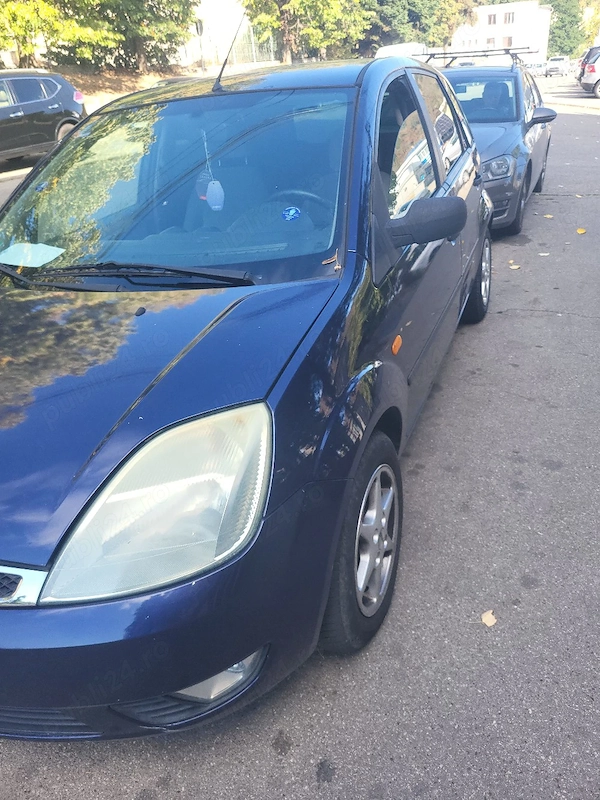 FORD Fiesta 2003 — imagine 3