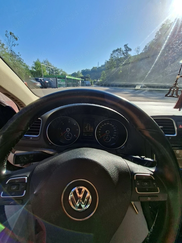 VOLKSWAGEN Golf 2012 — imagine 4