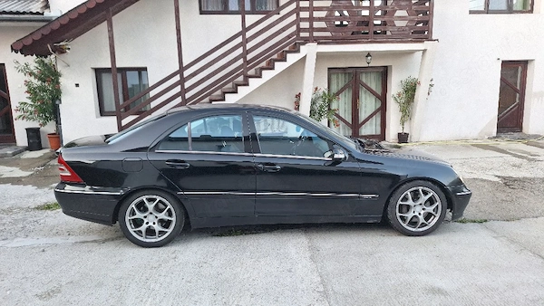 MERCEDES-BENZ E-Class 2003 — imagine 4