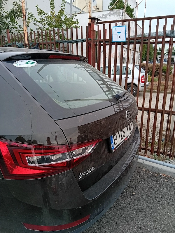 SKODA Superb 2016 — imagine 2