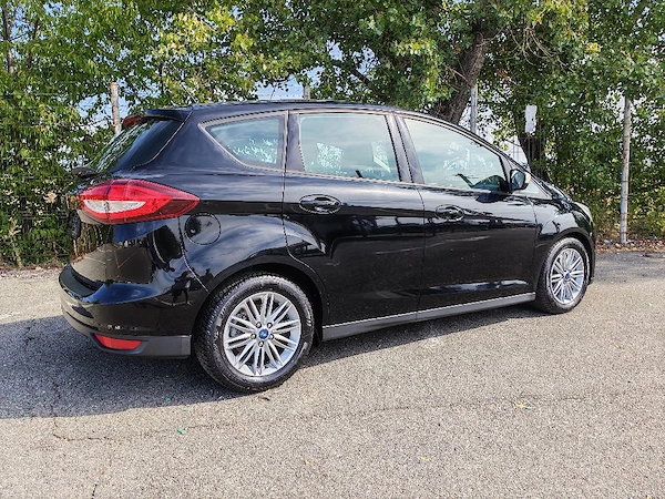 FORD C-Max 2017 — imagine 2