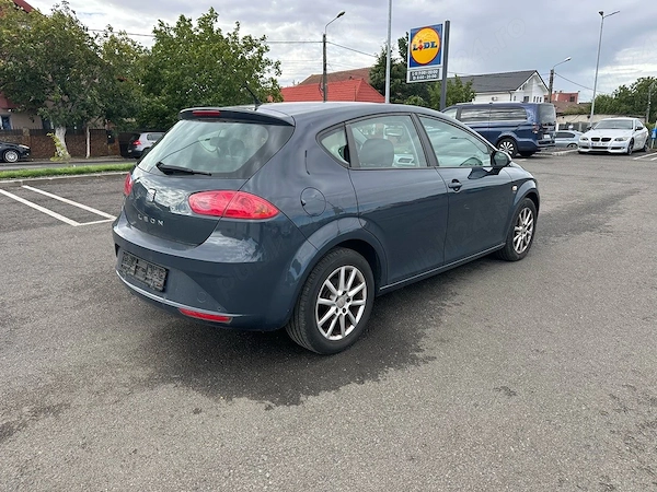SEAT Leon 2010 — imagine 8