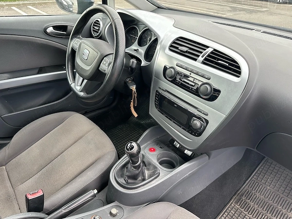 SEAT Leon 2010 — imagine 3