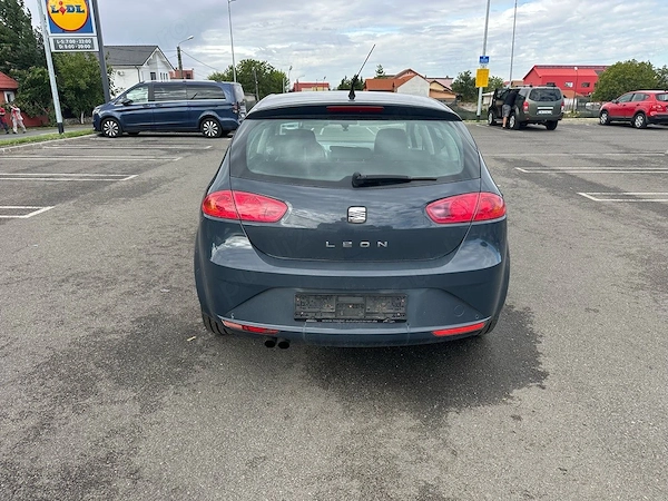 SEAT Leon 2010 — imagine 9