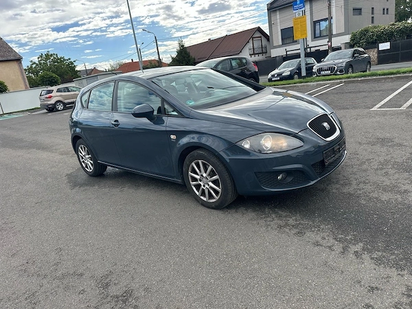 SEAT Leon 2010 — imagine 2
