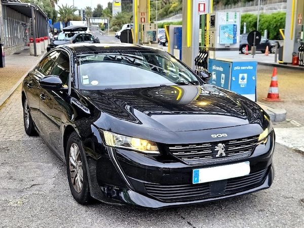 PEUGEOT 508