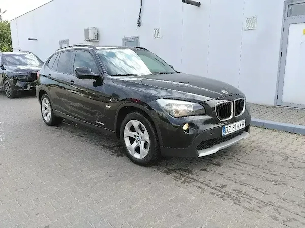 BMW iX1 2011 — imagine 5