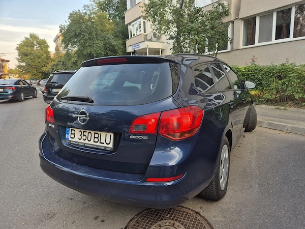 OPEL Astra 2012 — imagine 2
