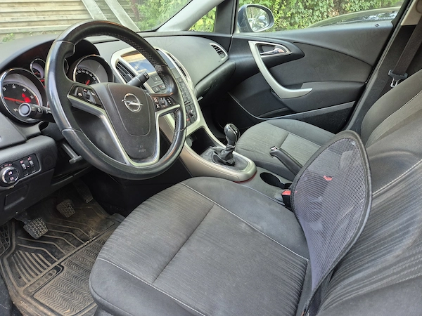 OPEL Astra 2012 — imagine 4