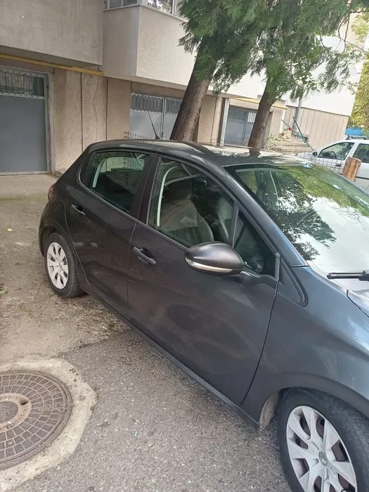 PEUGEOT 208 2014 — imagine 3