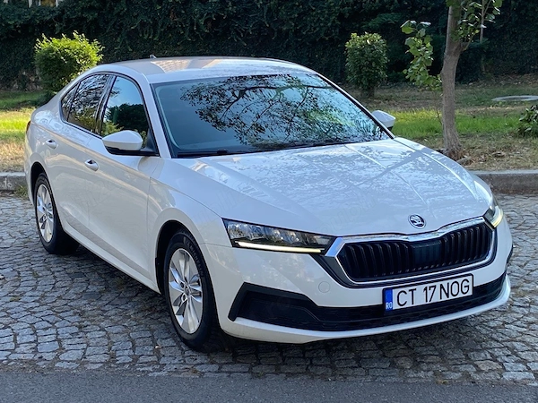 SKODA Octavia 2022 — imagine 5