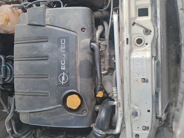 OPEL Vectra 2005 — imagine 3