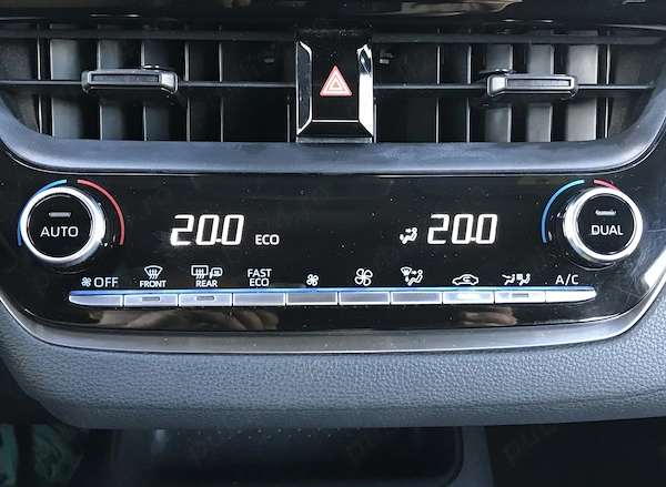 TOYOTA Corolla 2021 — imagine 16