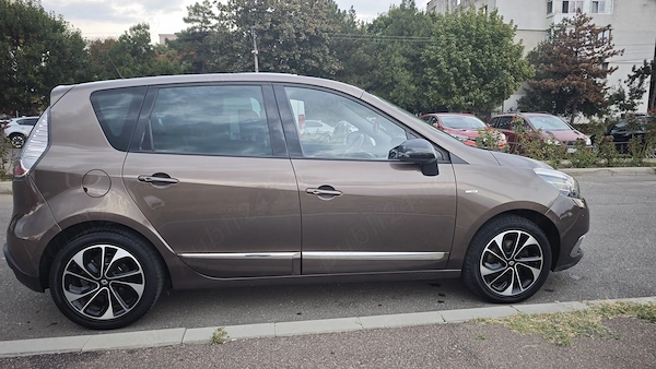 RENAULT Scenic 2016 — imagine 3