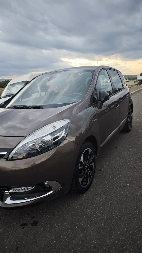 RENAULT Scenic 2016 — imagine 5