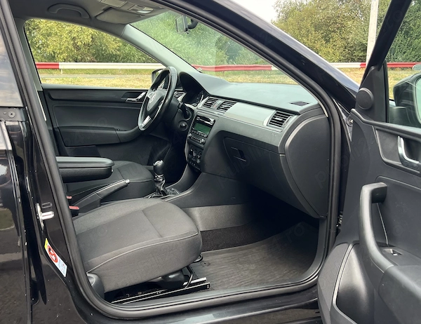 SKODA Rapid 2014 — imagine 9