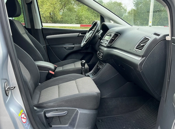 VOLKSWAGEN Sharan 2012 — imagine 8