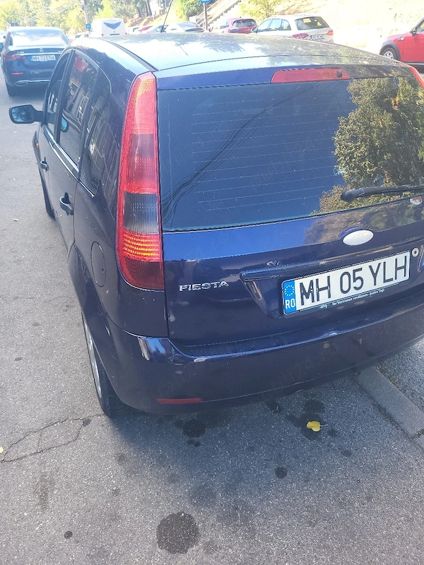 FORD Fiesta 2003 — imagine 5