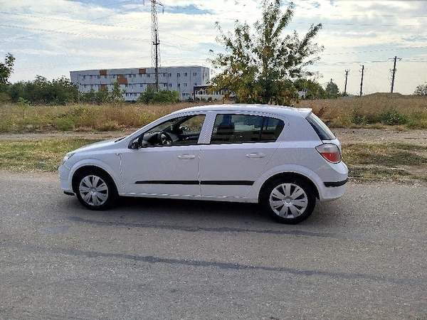 OPEL Astra 2005 — imagine 10
